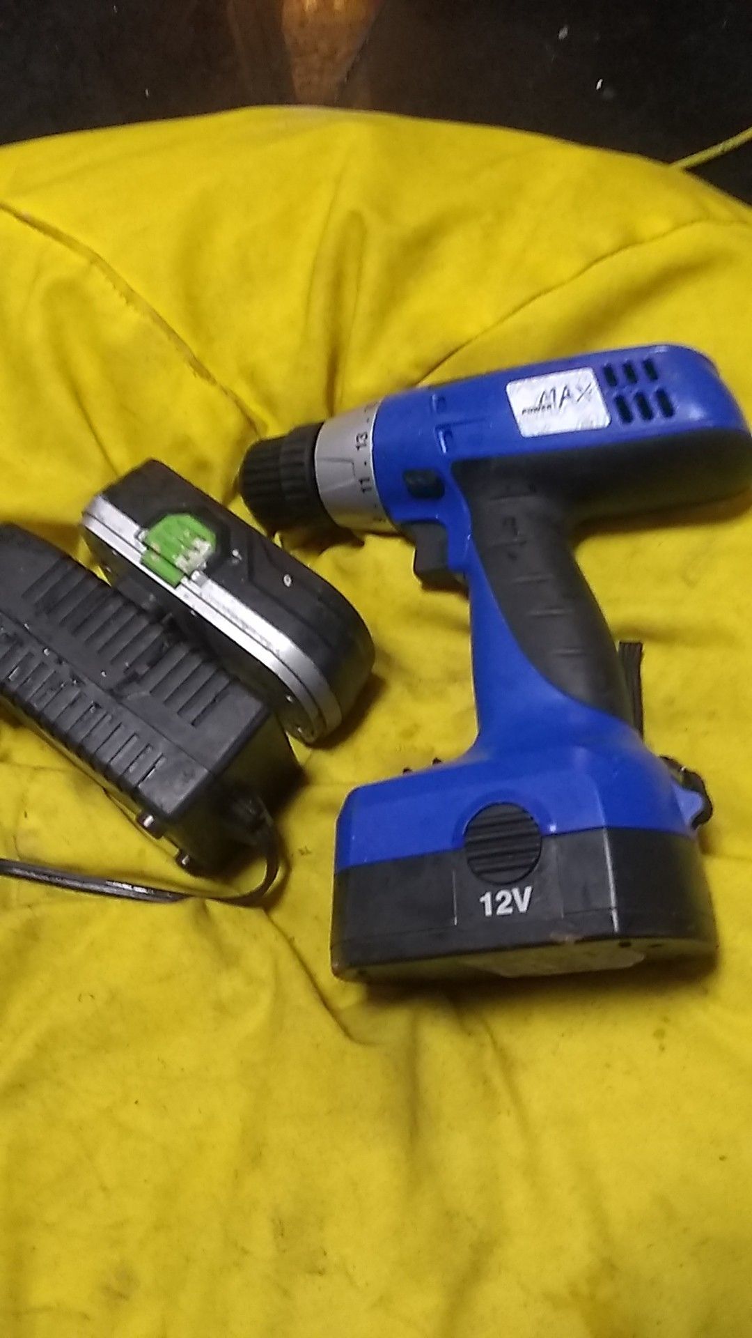 Kawasaki 12 volt cordless drill 20 bucks