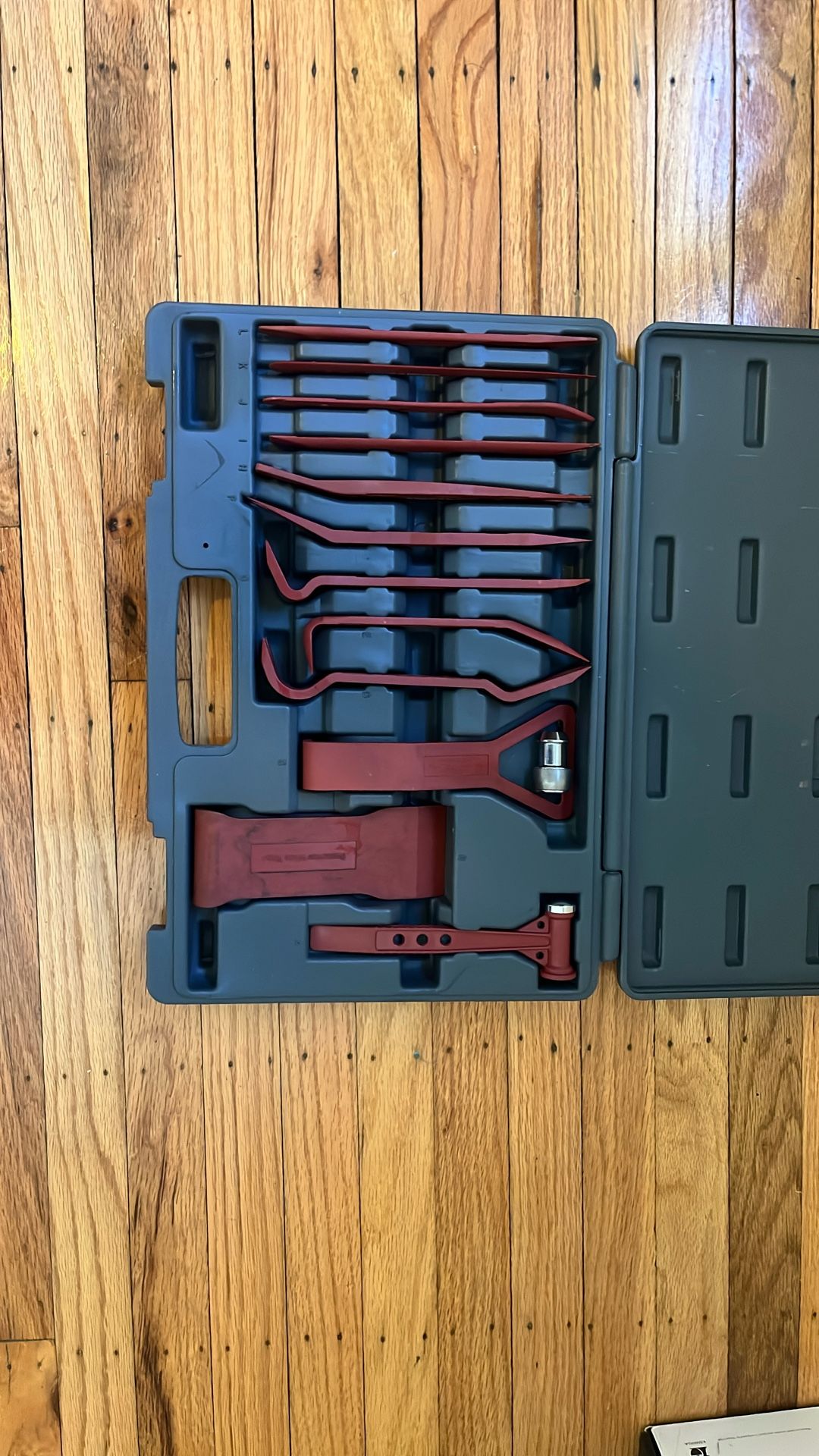 Matco Tools 12 pc Trim Panel Kit - DF-621TPSA