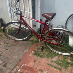 700c Schwinn Collegiate 7 Hybrid Bicycle $50