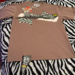 Brand New Authentic Hyde Park Graphic Tee 