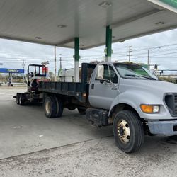 2001 Ford F-750