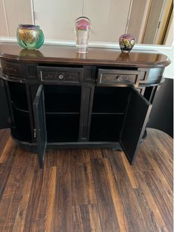Credenza