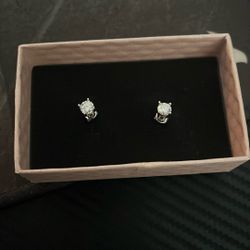 moissanite earrings 