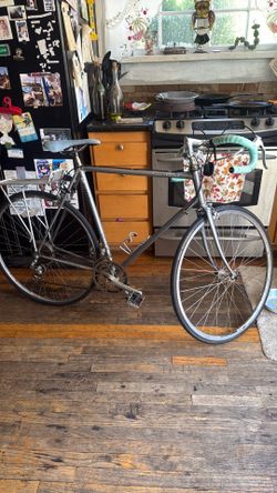 1985 700c Bridgestone 300 10 speed road bike $50