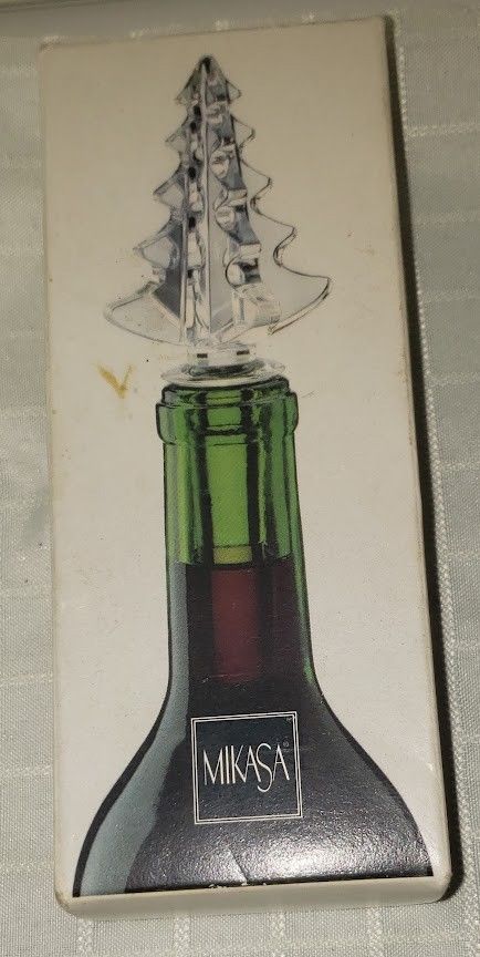 Mikasa Clear Crystal Christmas Tree Wine Topper
