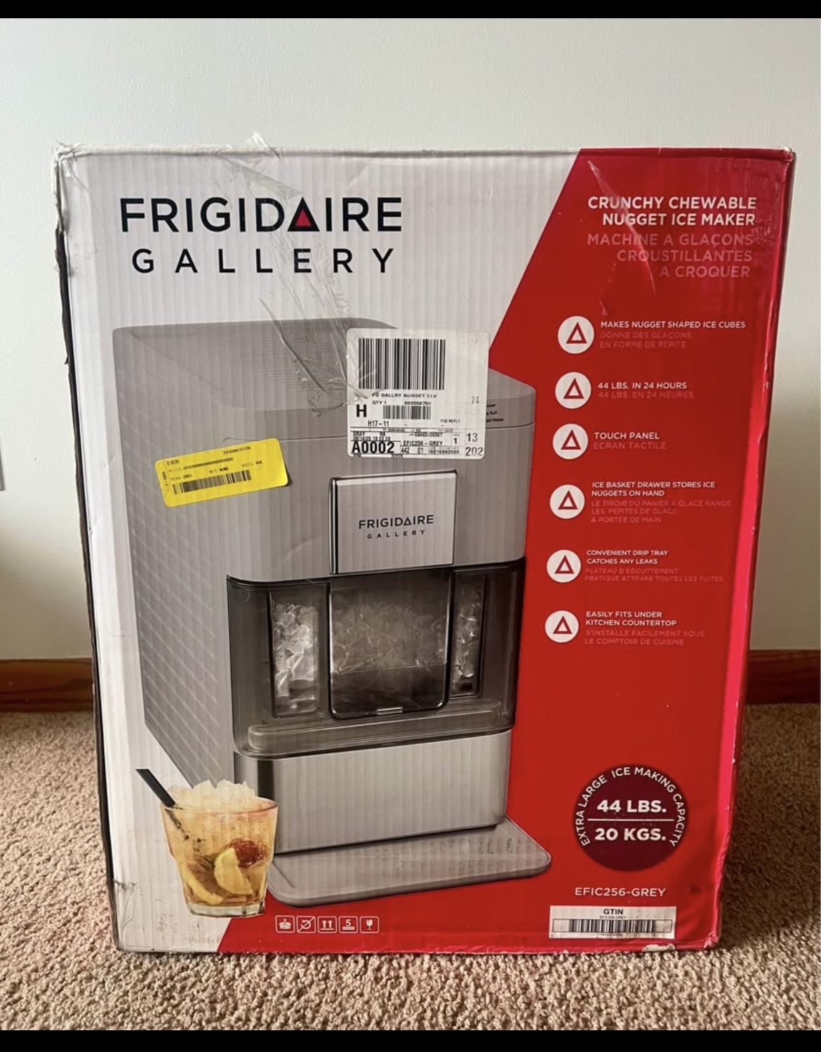 Frigidaire Gallery 44 lbs Touchscreen Stainless Steel Nugget Ice Maker Grey