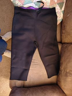Brick built tight work out pants XL. Designed to sweat more and lose weight faster