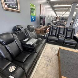 I’m Jon Green, Wayne’s Home Sales Representative🌟 Power Reclining Sofa and Loveseat Living Room Furniture Set