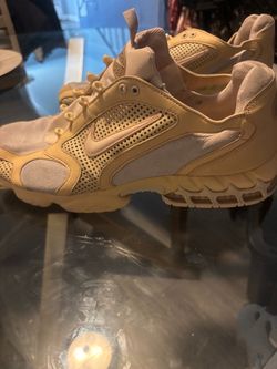 Nice cream color Nike