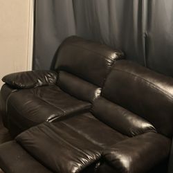 Black Leather Couch 