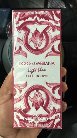 Dolce and Gabbana Capri in love