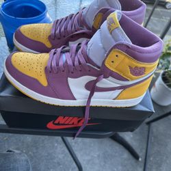 Size12 Nike 