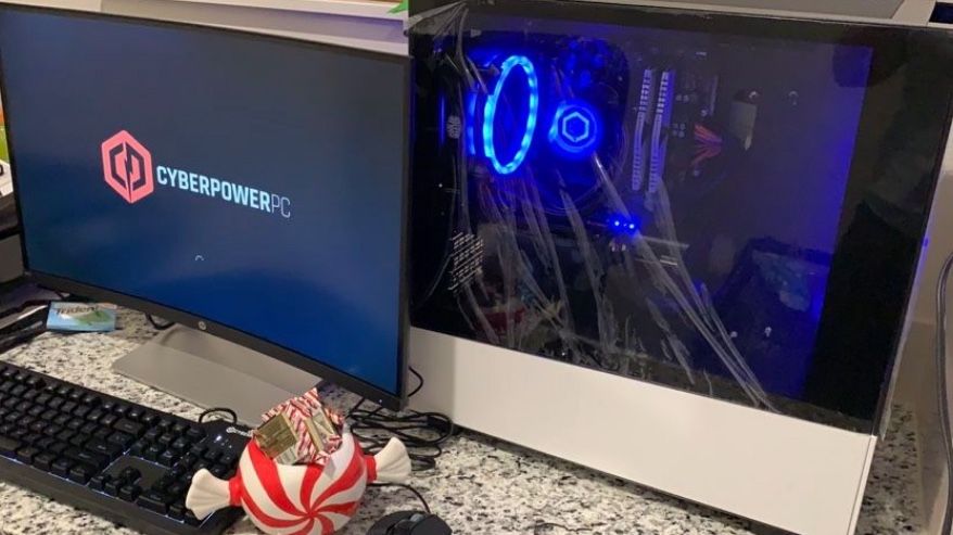 Cyber Power PC Game Master Gaming Desktop AMD Ryzen 5 3600 16GB Memory AMD radeon Rx 5600 XT 1TB HHD 500 SSD