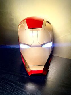Marvel Avengers Iron Man Mask Wall Decoration Head 3D Deco Night Light