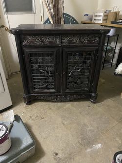 Wine Cabinet