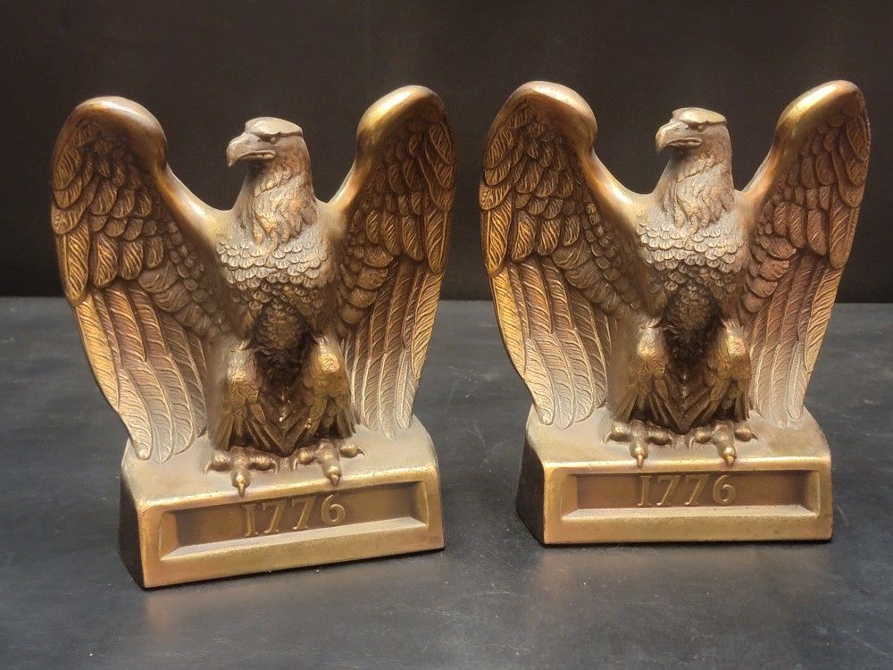 Vintage 1965 American Bald Eagle Bookends - Colonial Virginia 1776 Design - Bronze/Brass
