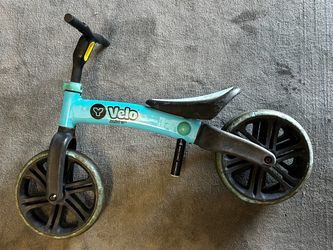 FIRM ON PRICE: Velo Toddler Bike