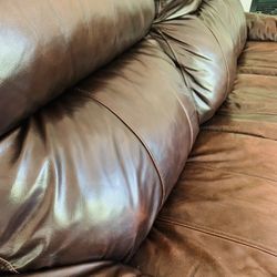 Like New, Excellent Condition Leather Electric Recliner