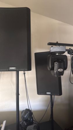 Bosinas QSC & JBL y luces