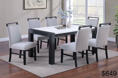 Dining table set