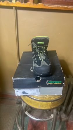 Work shoes