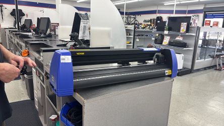 VEVOR Vinyl Cutter (a 28-inch / 720mm paper feed vinyl plotter and sign-making machine)