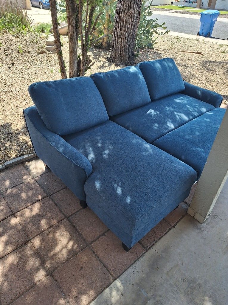 Used Pull Out Couch