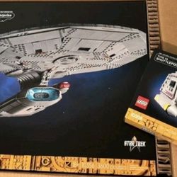 LEGO STAR TREK BUNDLE 10356 ENTERPRISE & 40768 SHUTTLEPOD