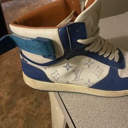 Louis Vuitton Sneakers