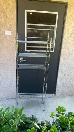 Bathroom shelf unit