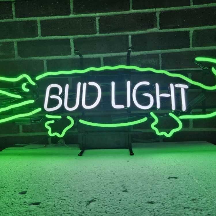 Budlight Alligator Vintage Neon Beer SignREAD AD & SEE ALL PICS