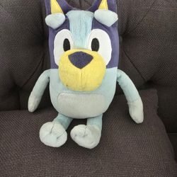 Toy bluey  sings  $7