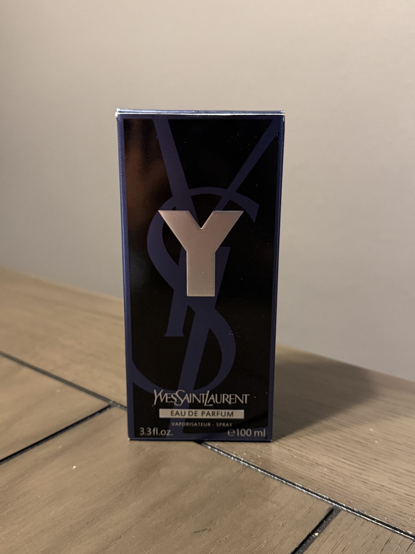 Yves Saint Laurent Y