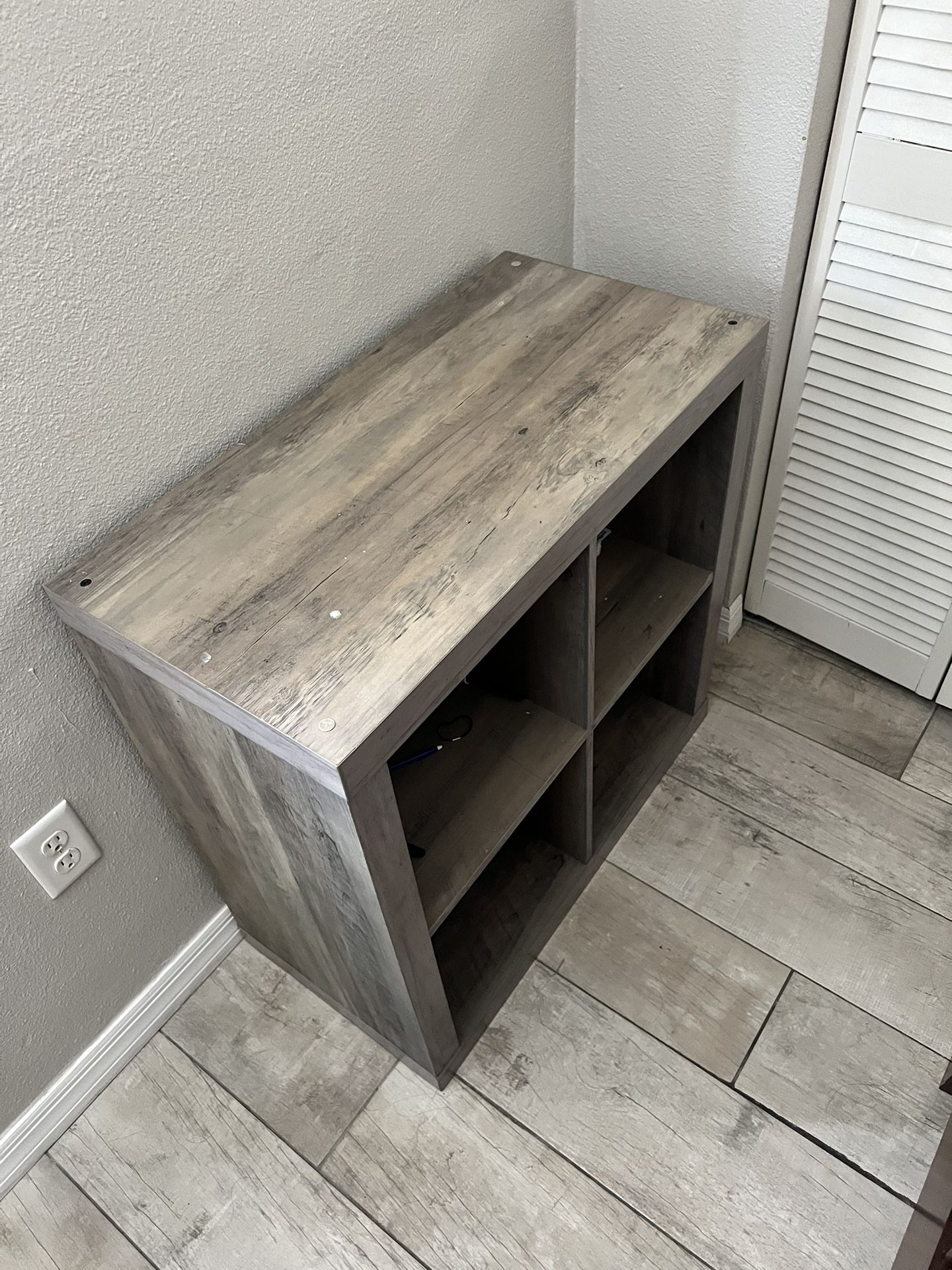 Box Shelves 