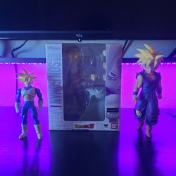 SHFiguarts Teen gohan + training suit gohan + gohan statue