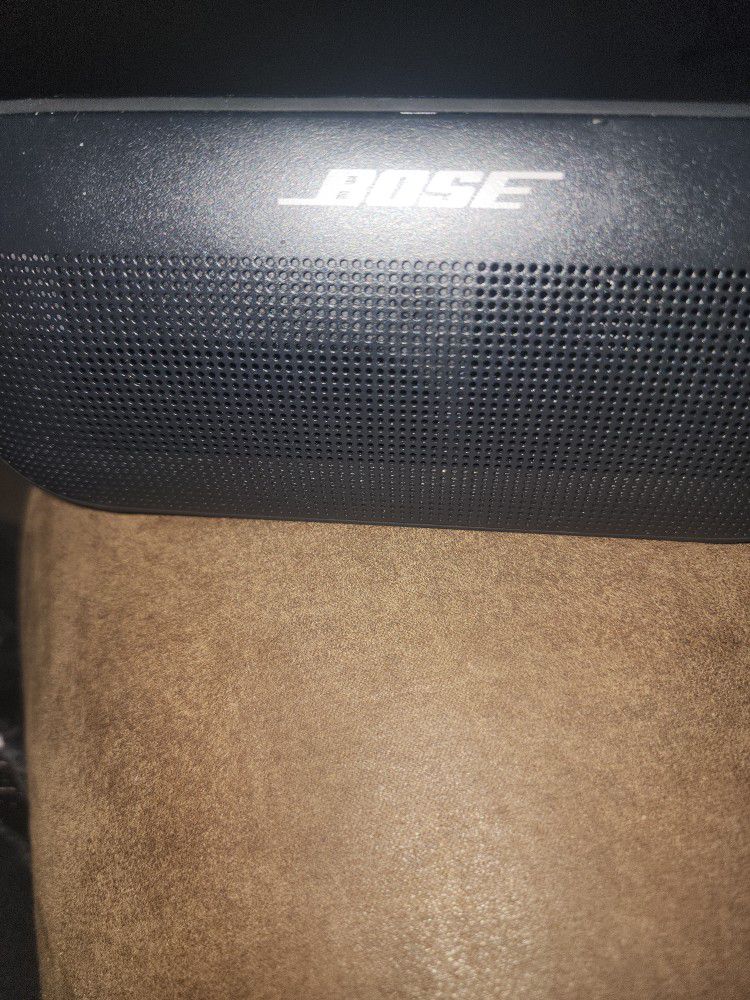 Boss bluetooth speaker