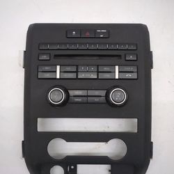 2010 FORD OEM F-150 Radio 100 OBO