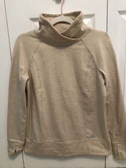 Gerry Women’s size Small Sweatshirt