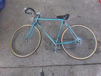 Vintage Peugeot fixie bike