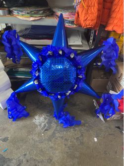 Blue plain bola piñata