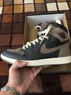 Jordan 1 Palominos Size 9.5