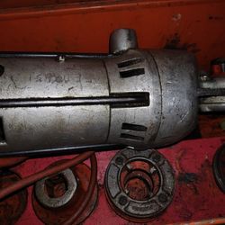 Ridgid 700 Pipe Threader