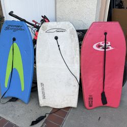 3 Boogie Boards