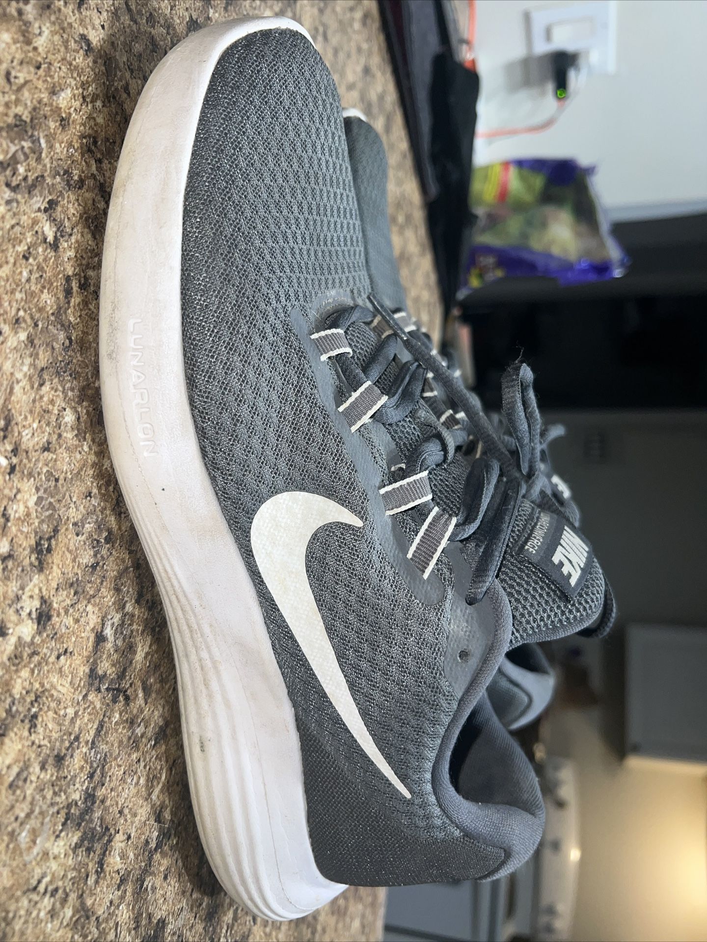 Nike Mens 9.5