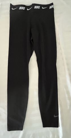 Women's Nike Sportswear Club High-Waisted Leggings.