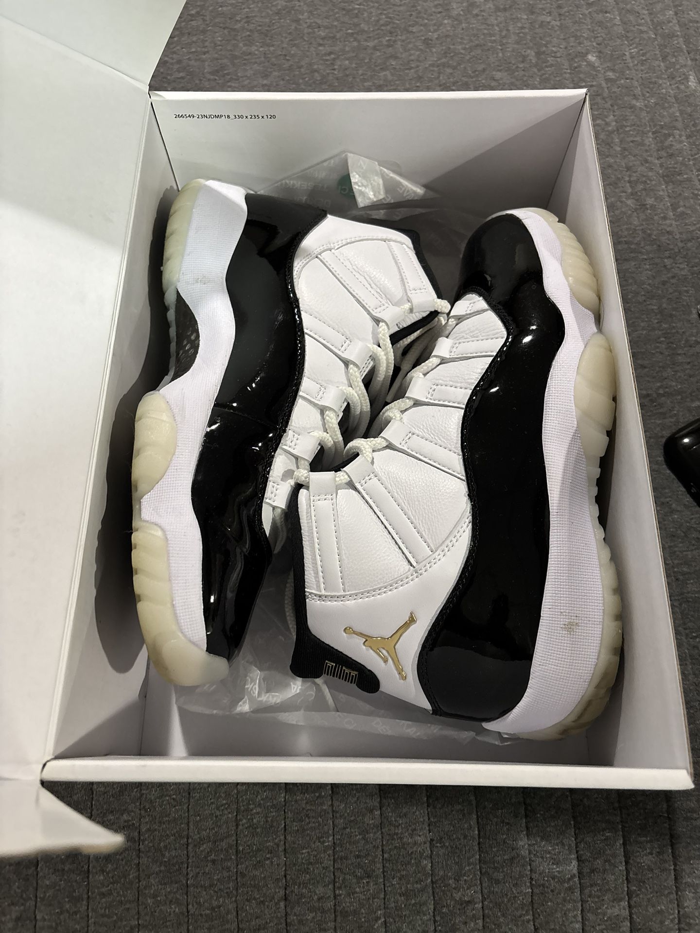 Air Jordan 11 Gratitude