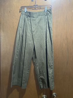 Womens Capris 