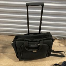 Bag With Wheels