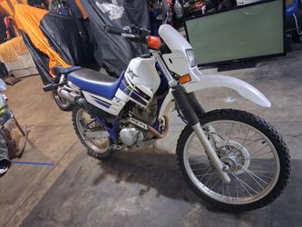 2003 Yamaha xt 225