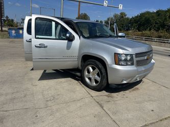 2014 Chevrolet Suburban